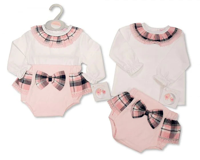 Girls Pink 2 Piece Skirt Set With Lace And Bows